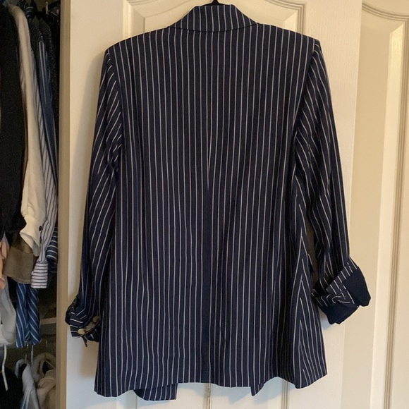 We Wore What boyfriend blazer XS fits S-M - Picture 5 of 5